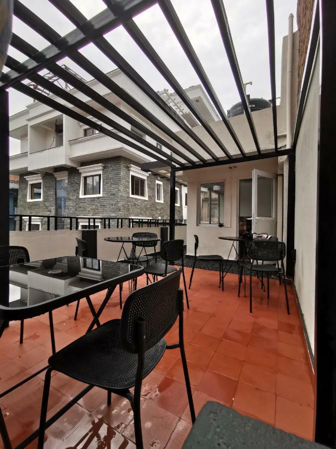 Nexus Inn- The Aparthotel Katmandú Exterior foto